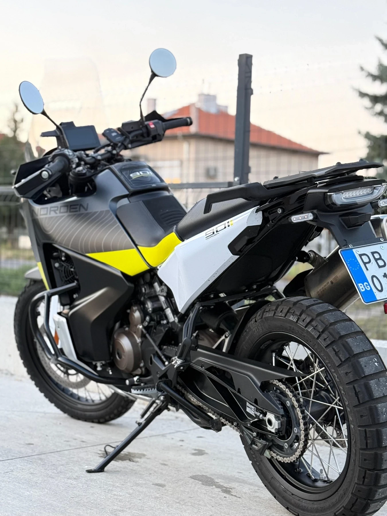 Husqvarna Norden 901  - изображение 6