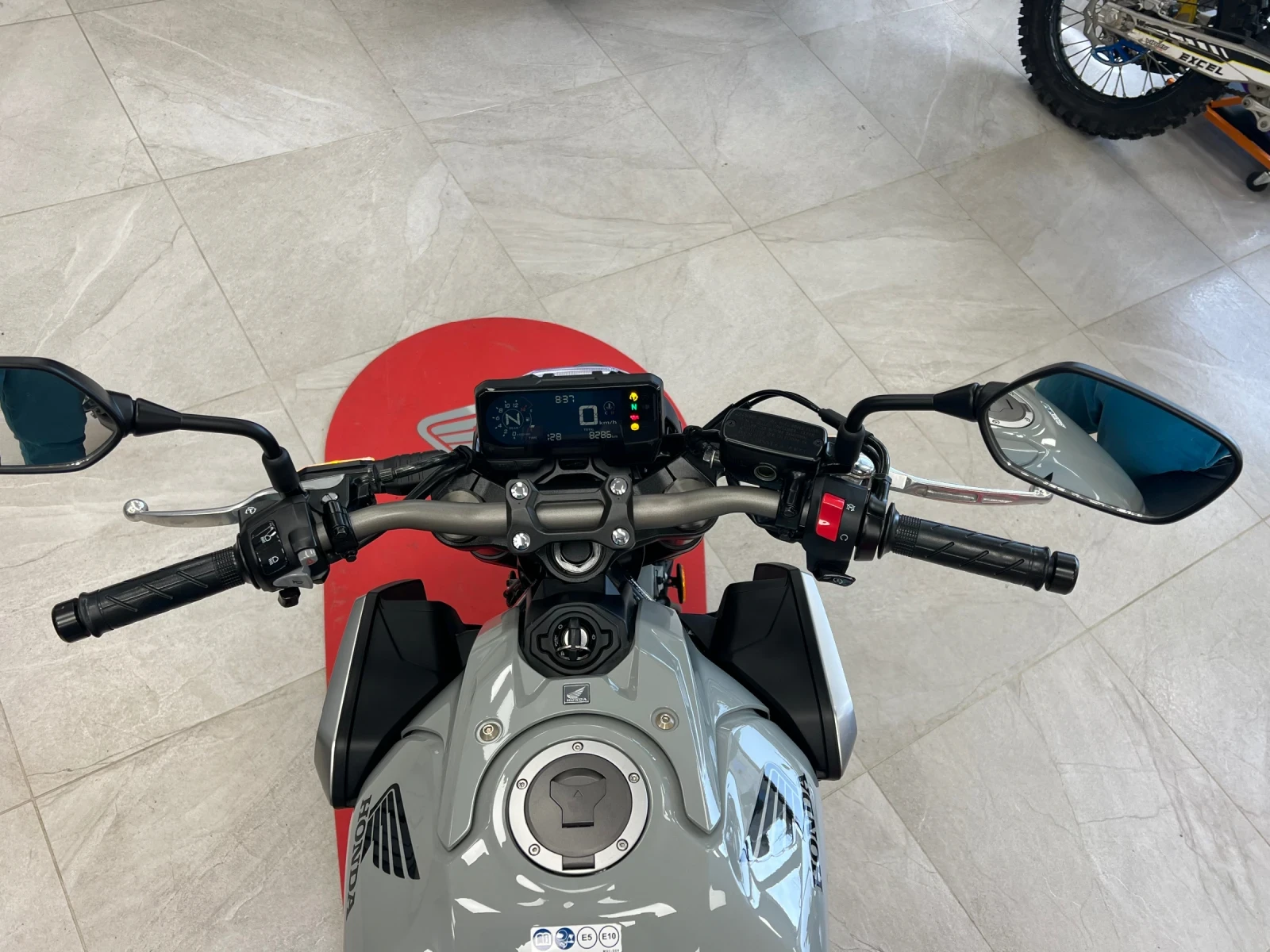 Honda Cb 650 R 2021 TCS ABS  - изображение 7