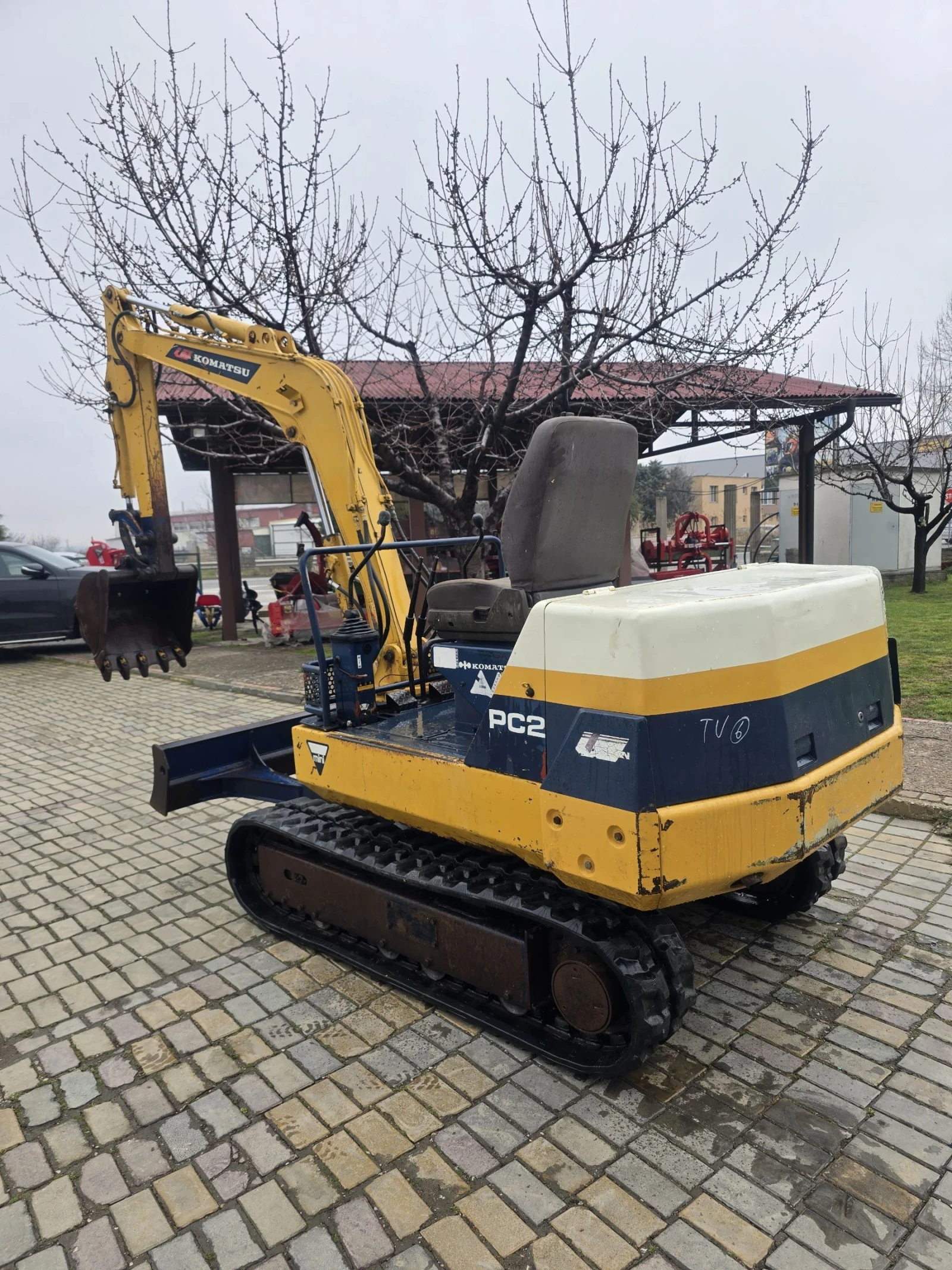Багер Komatsu PC 20, снимка 4 - Индустриална техника - 53897334