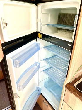 ������ Laika EKOVIP 709 | Mobile.bg � ����� ������ 9