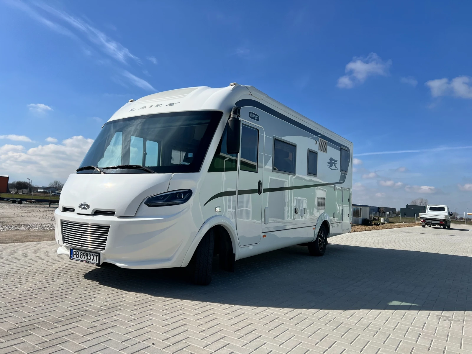 Кемпер Laika EKOVIP 709, снимка 2 - Каравани и кемпери - 53788634