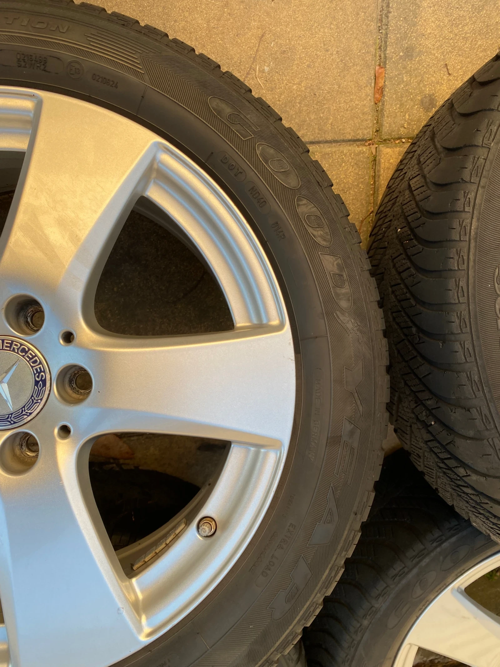    225/50R17  Mercedes-Benz | Mobile.bg   4