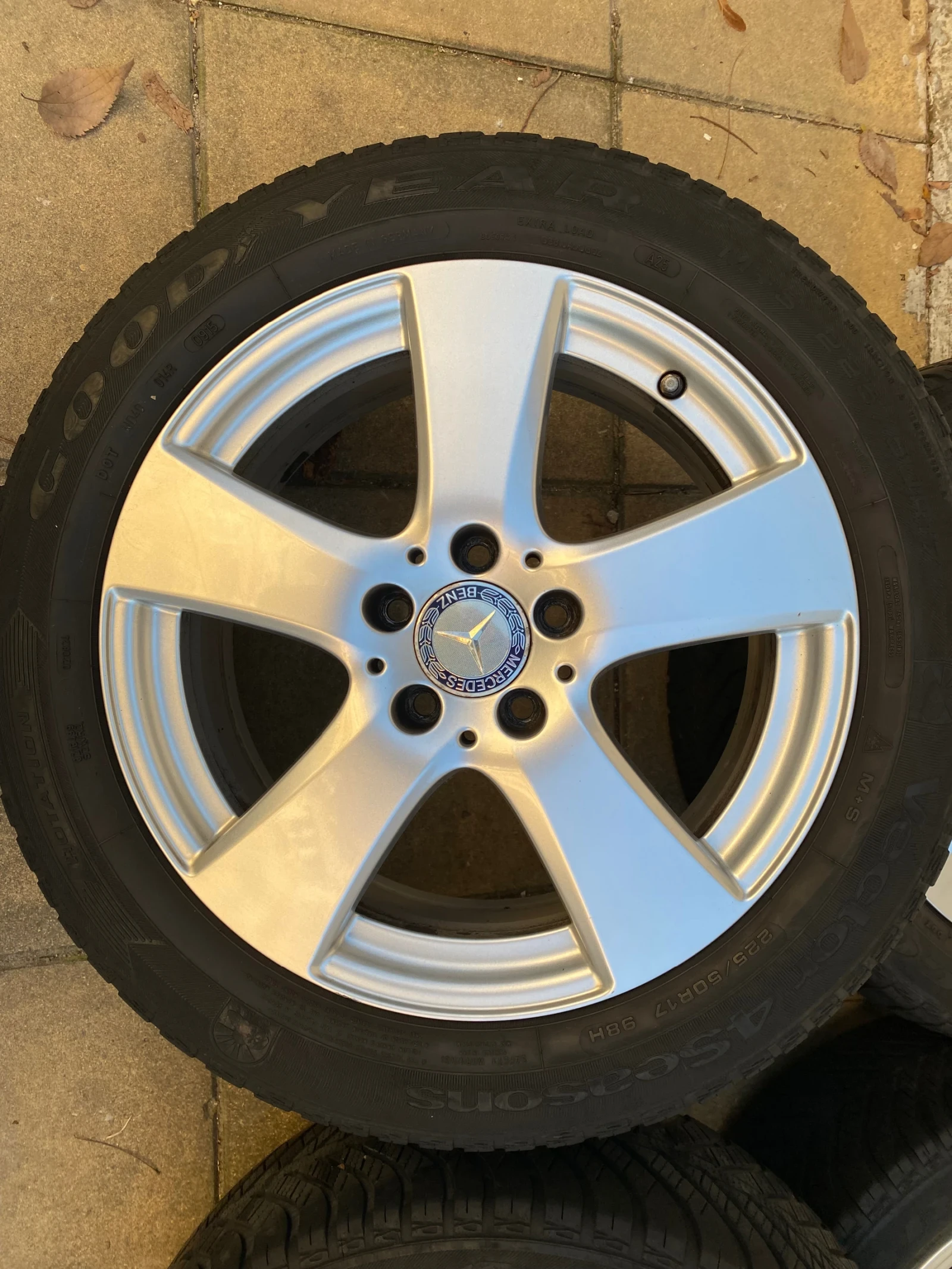    225/50R17  Mercedes-Benz | Mobile.bg   1