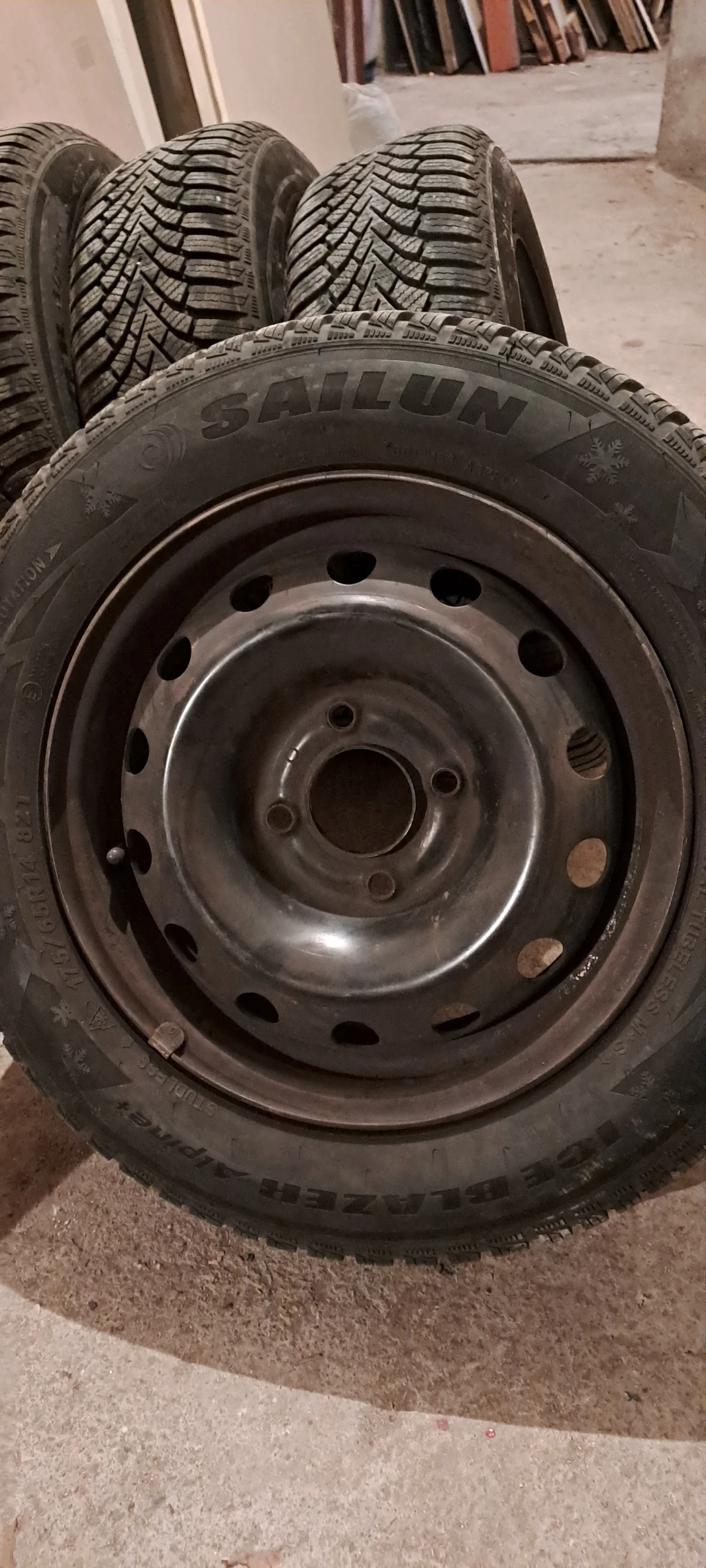 ���� � ������ 175/65R14 �� Peugeot 206 | Mobile.bg � ����������� 1