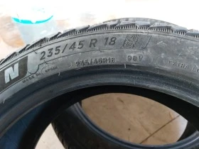 Гуми Зимни 255/45R18, снимка 6 - Гуми и джанти - 44336659