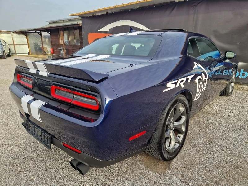 Dodge Challenger 5.7 R/T , снимка 2 - Автомобили и джипове - 46355792