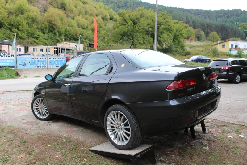 Alfa Romeo 156 1.9 JTD уникат, снимка 6 - Автомобили и джипове - 47403595