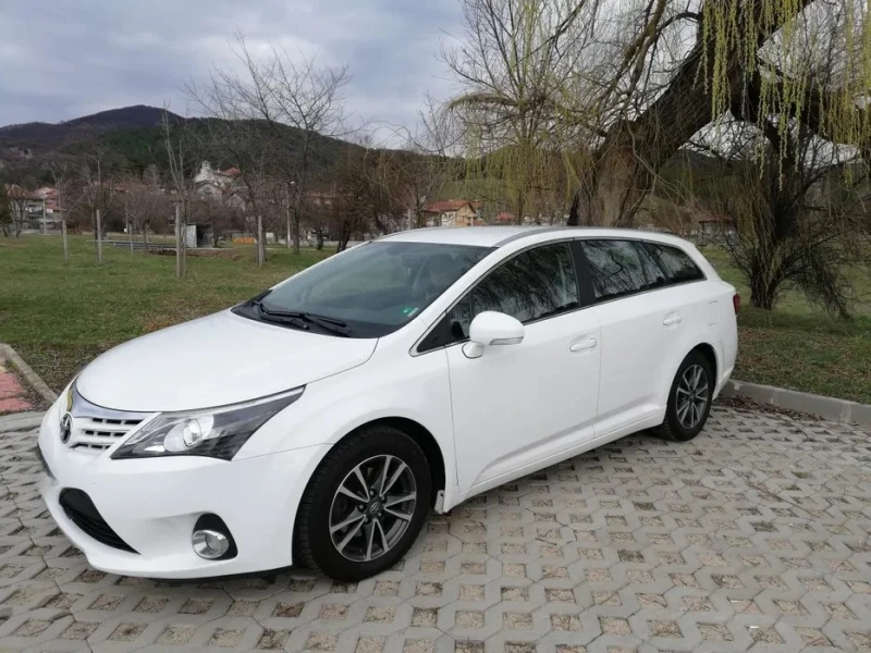 Toyota Avensis D4D, снимка 2 - Автомобили и джипове - 48704113