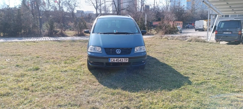 VW Sharan, снимка 1 - Автомобили и джипове - 49006520