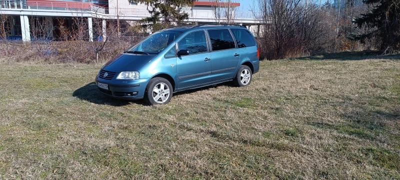 VW Sharan, снимка 3 - Автомобили и джипове - 49006520