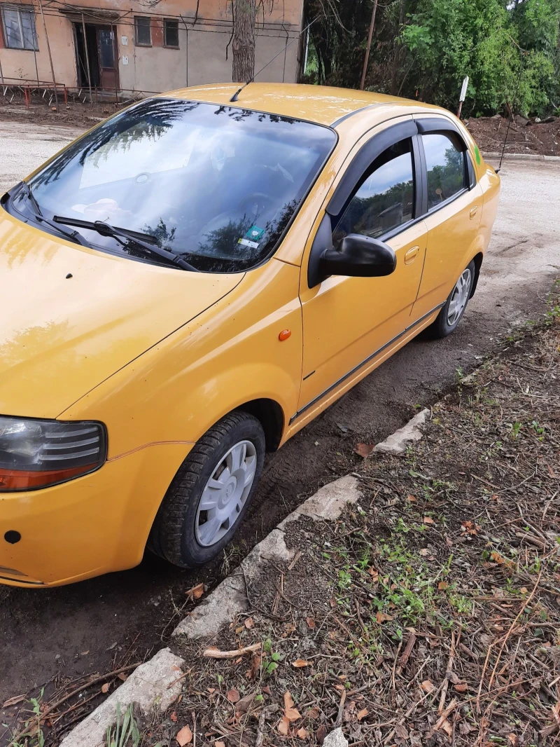 Chevrolet Kalos Седан, снимка 16 - Автомобили и джипове - 49347570