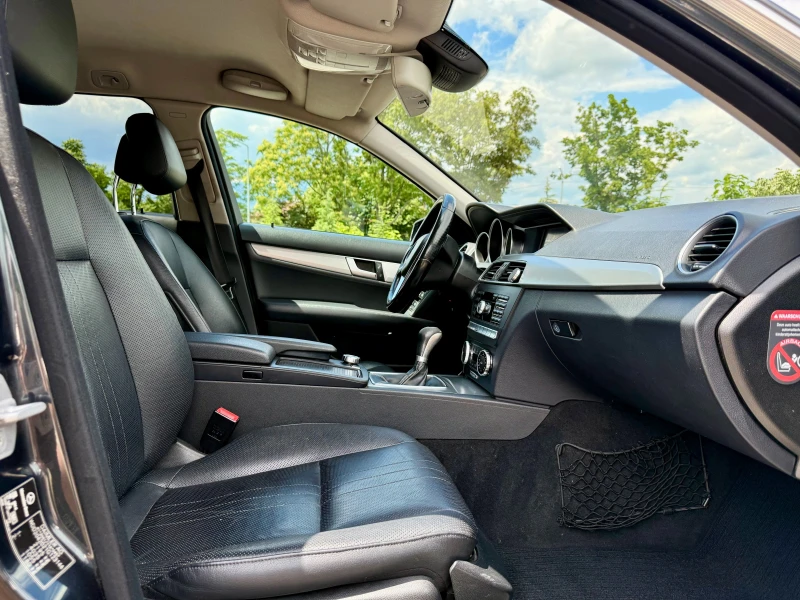 Mercedes-Benz C 220 CDI FACE 7G LED Обдухване Подгрев, снимка 12 - Автомобили и джипове - 50496906