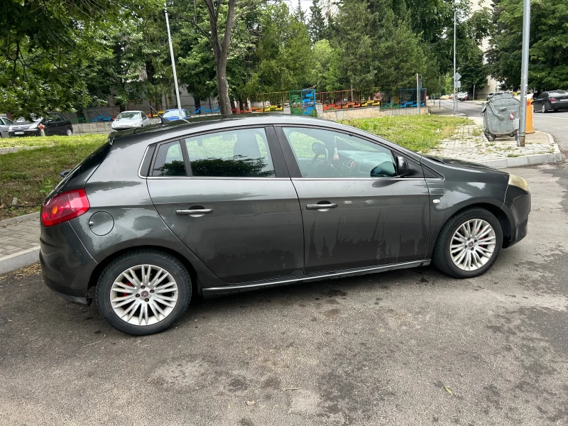 Fiat Bravo 1.9 MultiJet, снимка 4 - Автомобили и джипове - 52150591