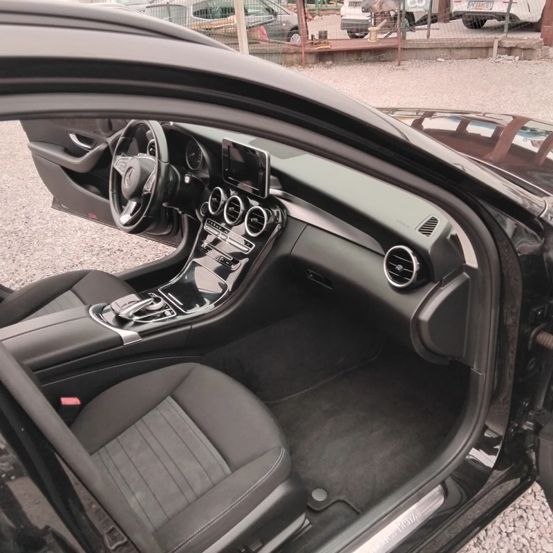 Mercedes-Benz C 180 D, снимка 10 - Автомобили и джипове - 52749151