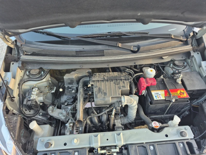 Mitsubishi Space star, снимка 10 - Автомобили и джипове - 52799507