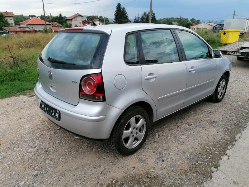 VW Polo 1.4FSI, снимка 2 - Автомобили и джипове - 29746849