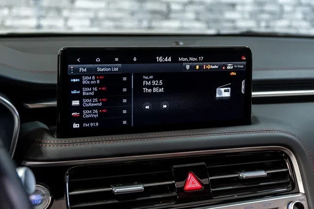 Genesis G70 3.3T Sport AWD* ����������* (���� �� ��) | Mobile.bg � ����������� 15