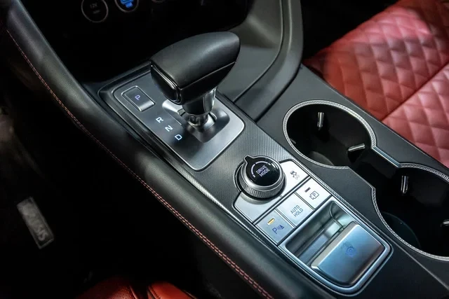 Genesis G70 3.3T Sport AWD* ����������* (���� �� ��) | Mobile.bg � ����������� 17