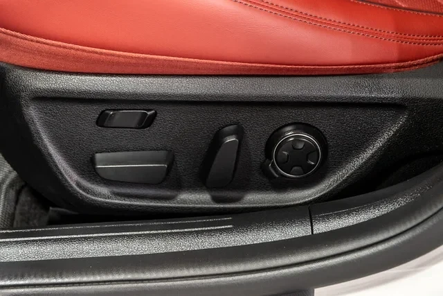 Genesis G70 3.3T Sport AWD* ����������* (���� �� ��) | Mobile.bg � ����������� 11