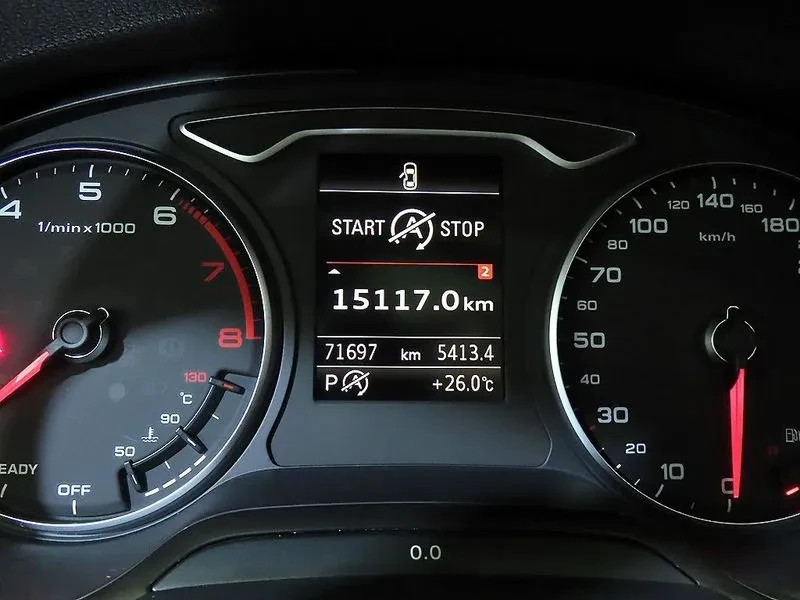 Audi A3 40 Tfsi, снимка 9 - Автомобили и джипове - 55389713