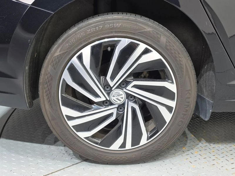 VW Jetta 1.4 DGX Automatic КРАЙНА ЦЕНА: 12042 EUR, снимка 5 - Автомобили и джипове - 55966884