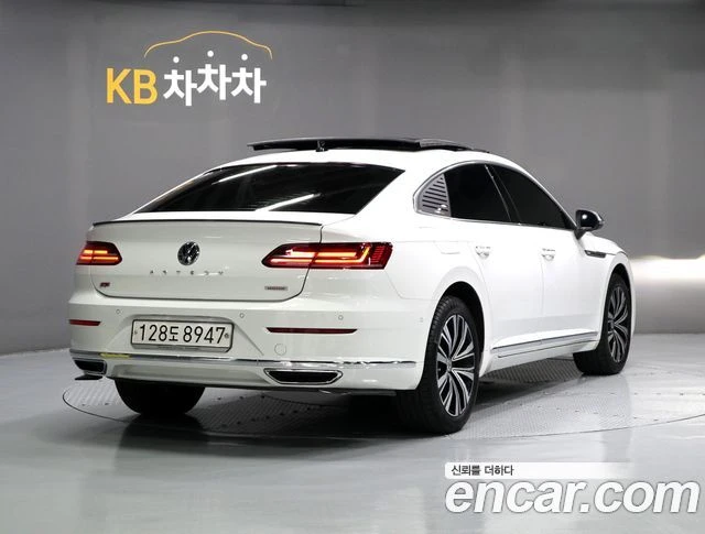 VW Arteon, снимка 3 - Автомобили и джипове - 56081460