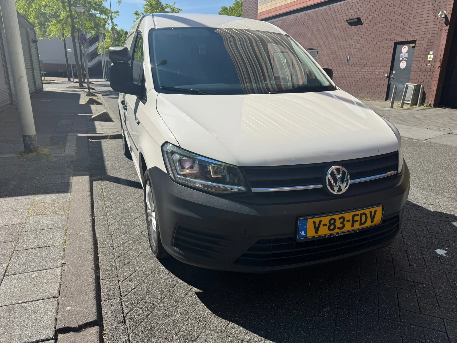 VW Caddy Maxi - изображение 2