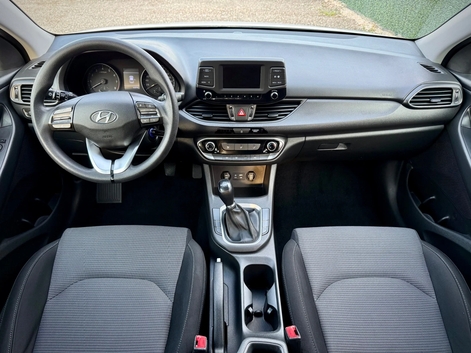 Hyundai I30 1.4 MPI* Euro 6* 86000km!!! - изображение 10