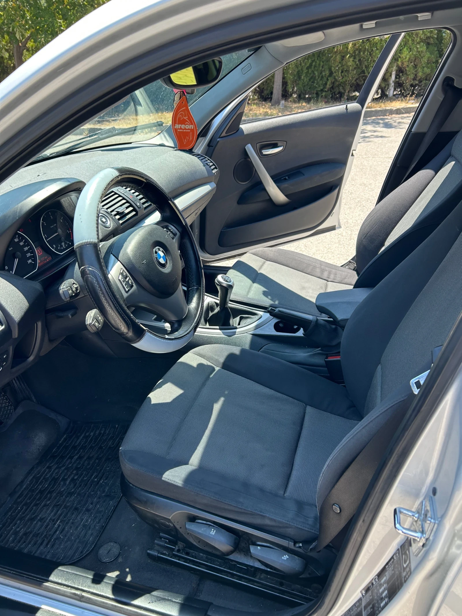 BMW 118  - изображение 7