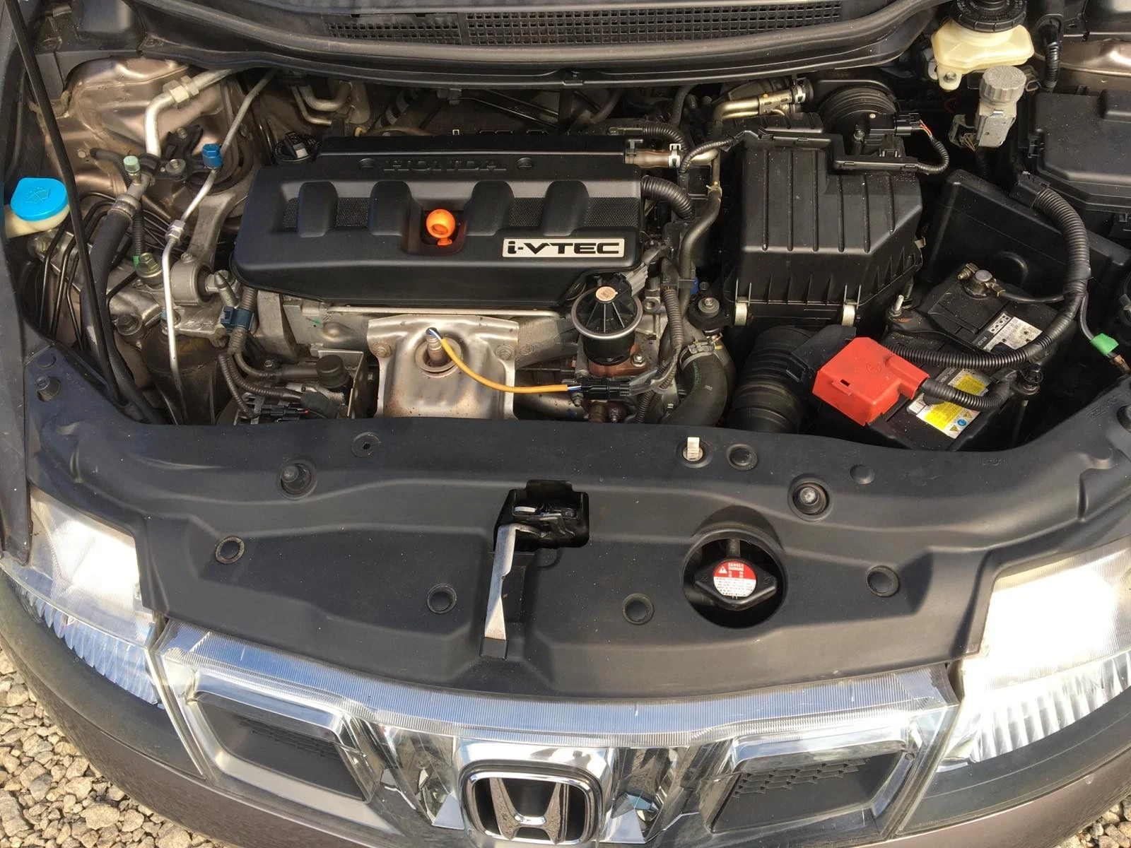 Honda Civic 1.8 i-VTEC CH | Mobile.bg — изображение 13