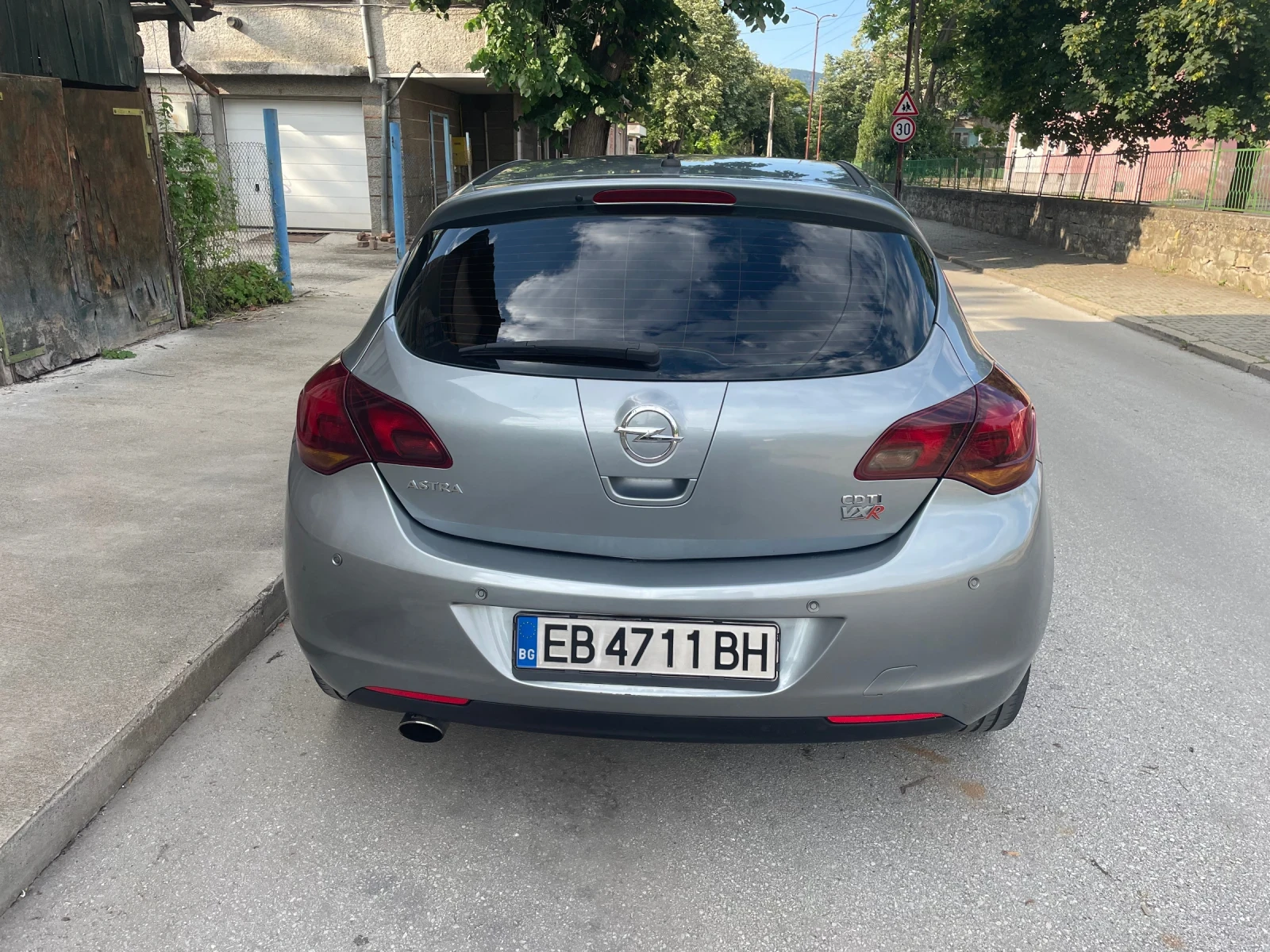 Opel Astra Opel Astra J - изображение 4