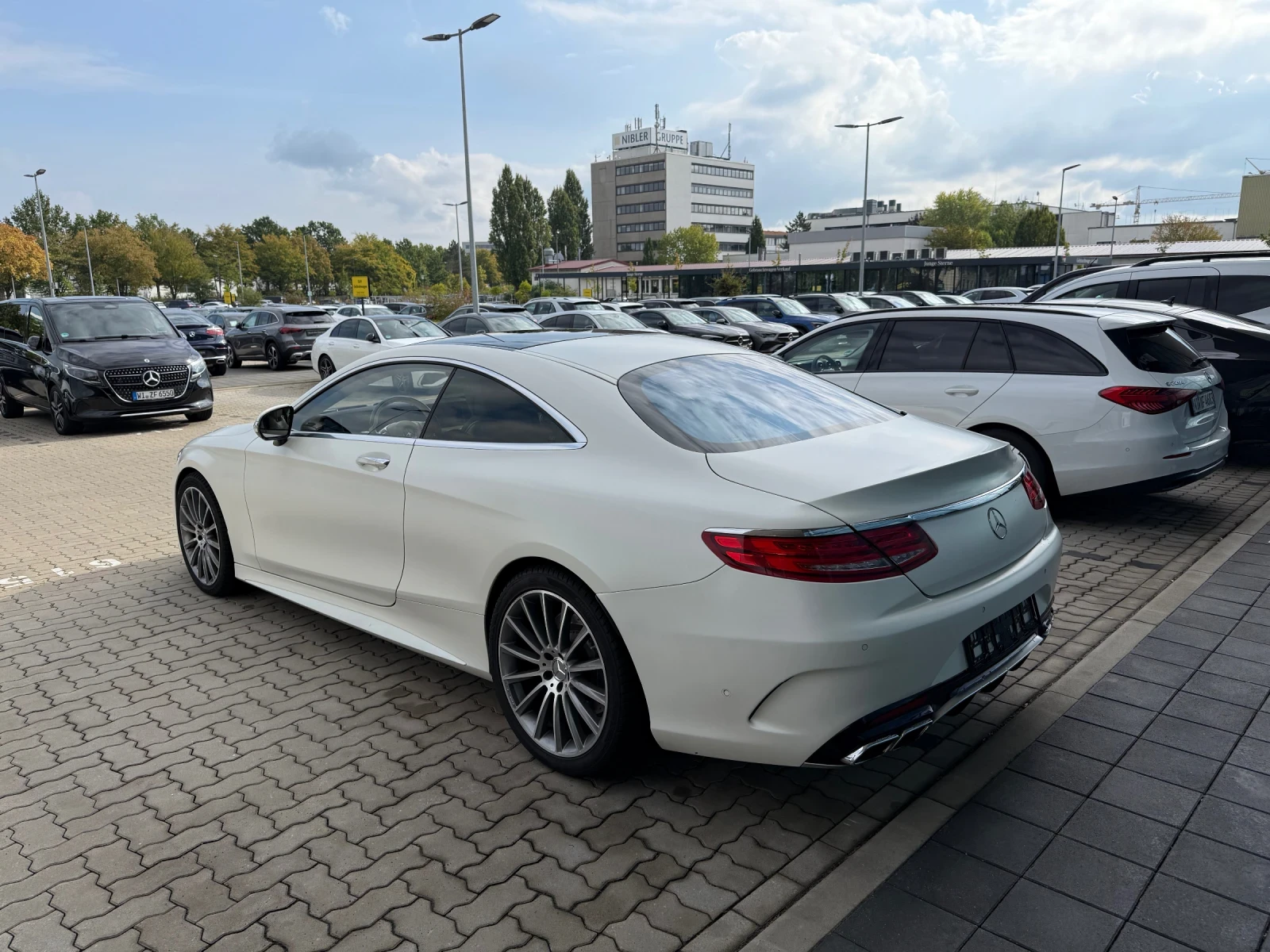 Mercedes-Benz S 500 COUPE 4MATIC  63 AMG PAKET BUR/SWAROWSKI/AMG/PANO - изображение 6