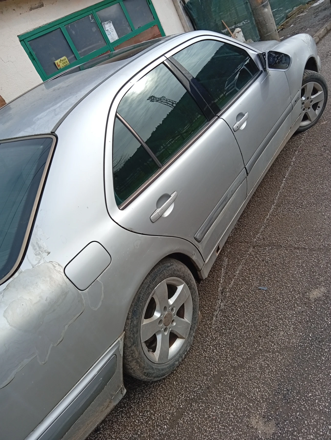 Mercedes-Benz E 220 2.2 cdi НА ЧАСТИ НИСКИ ЦЕНИ  - изображение 3