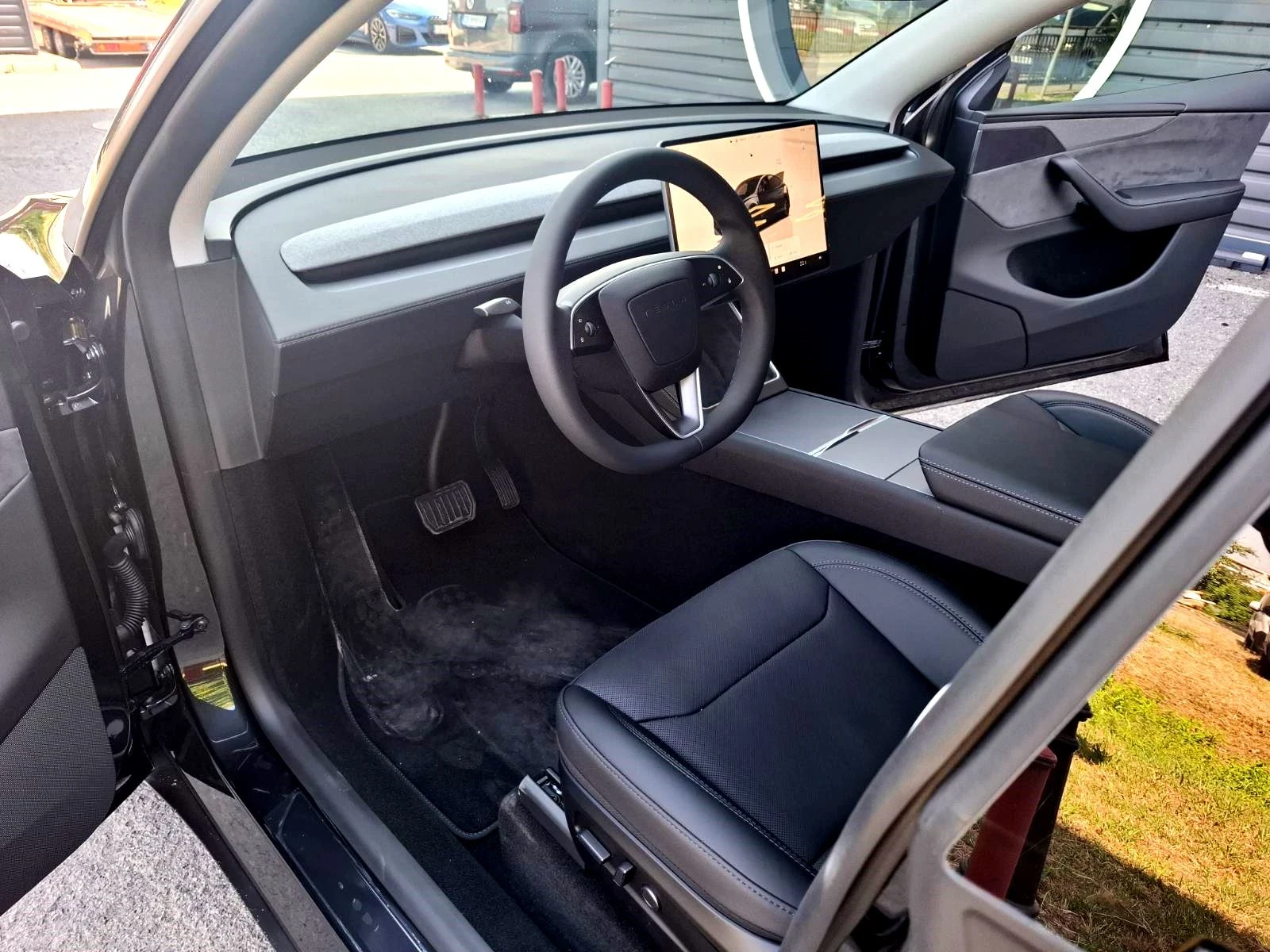 Tesla Model Y LR DM 6+ 1 Места Данъчен Кредит, снимка 9 - Автомобили и джипове - 53765581