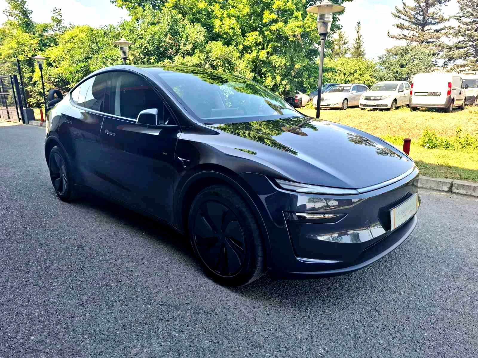 Tesla Model Y LR DM 6+ 1 Места Данъчен Кредит, снимка 6 - Автомобили и джипове - 53765581