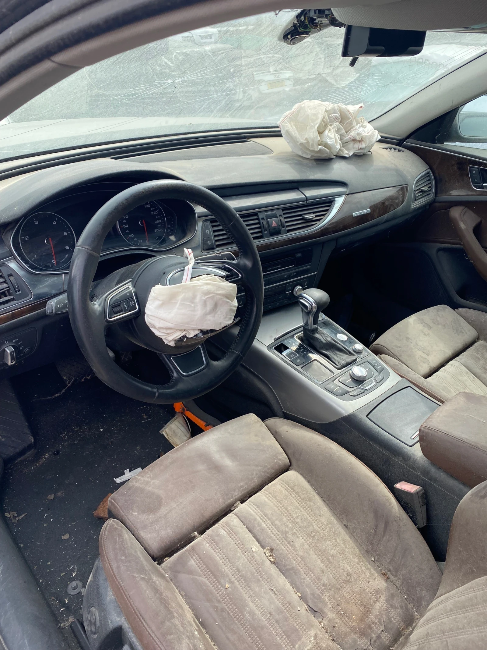 Audi A6, снимка 5 - Автомобили и джипове - 54023656