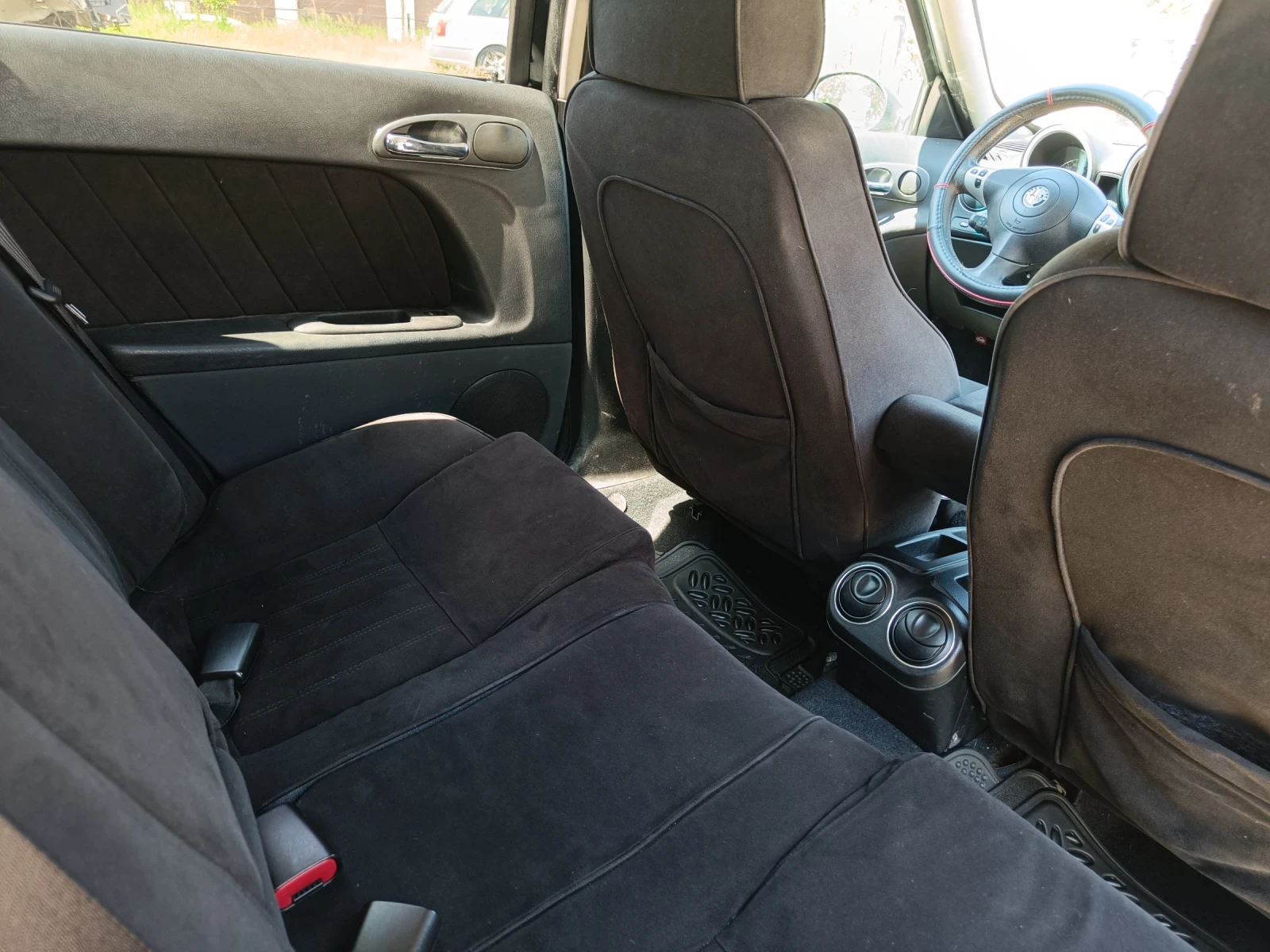 Alfa Romeo 156 sportwagon 1.9 JTD 16V, снимка 7 - Автомобили и джипове - 54440373