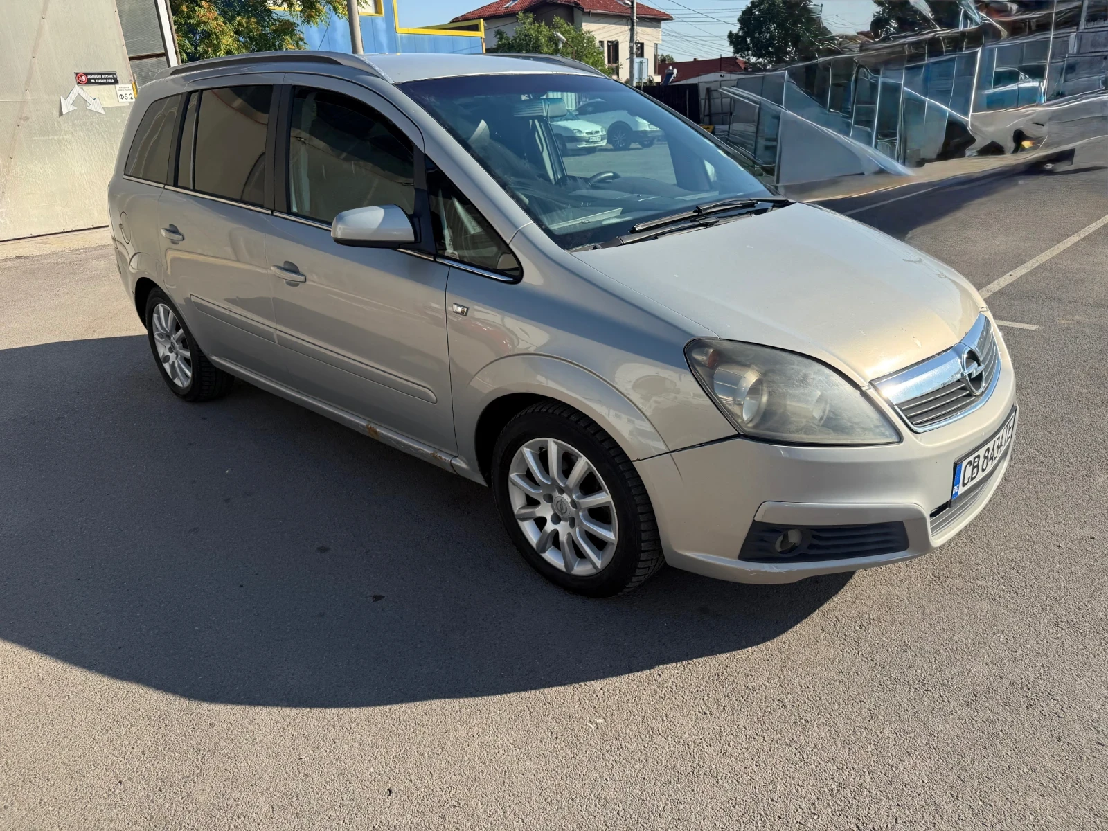 Opel Zafira, снимка 2 - Автомобили и джипове - 55042974