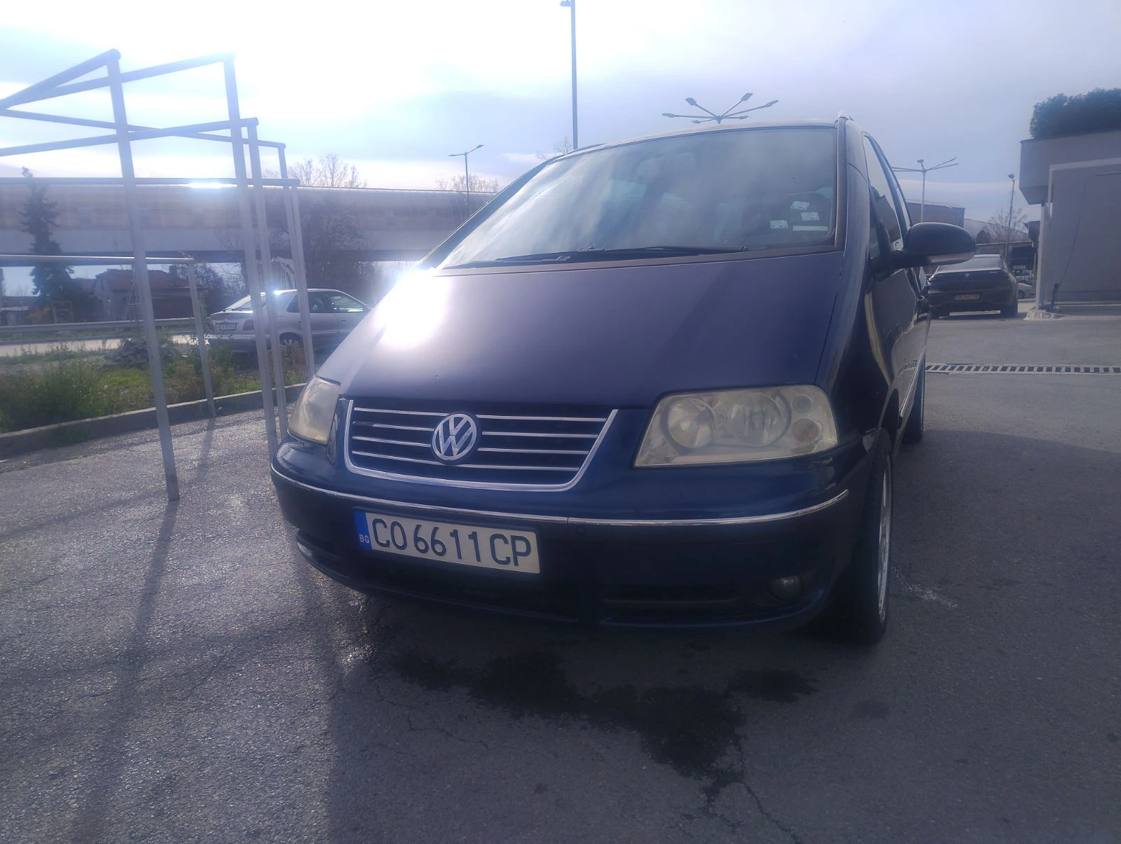VW Sharan газ 7 места, снимка 2 - Автомобили и джипове - 55196879