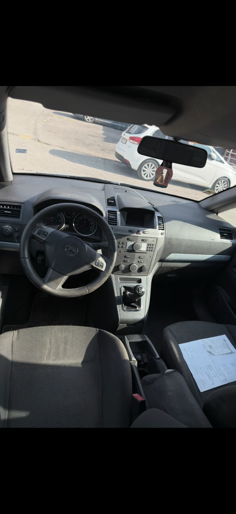Opel Zafira 1.9 CDTI 150к.с, снимка 8 - Автомобили и джипове - 55839076