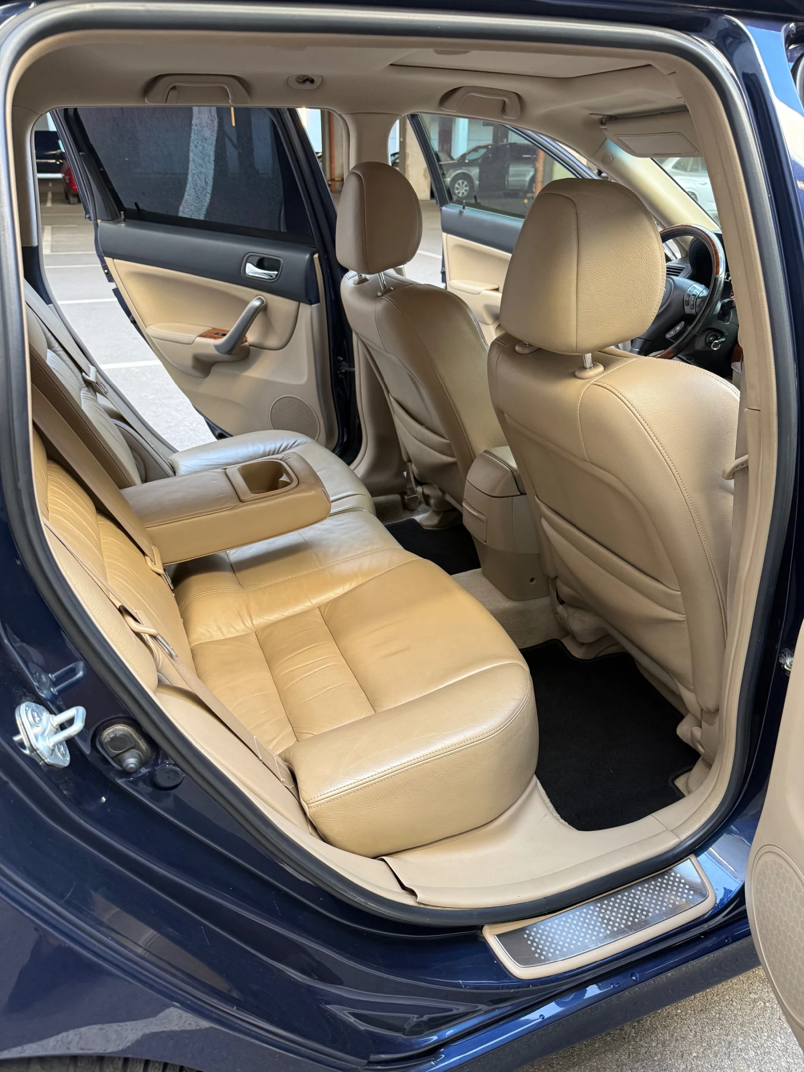 Honda Accord 2.2 i-CTDi 2007 Executive, снимка 8 - Автомобили и джипове - 56005330