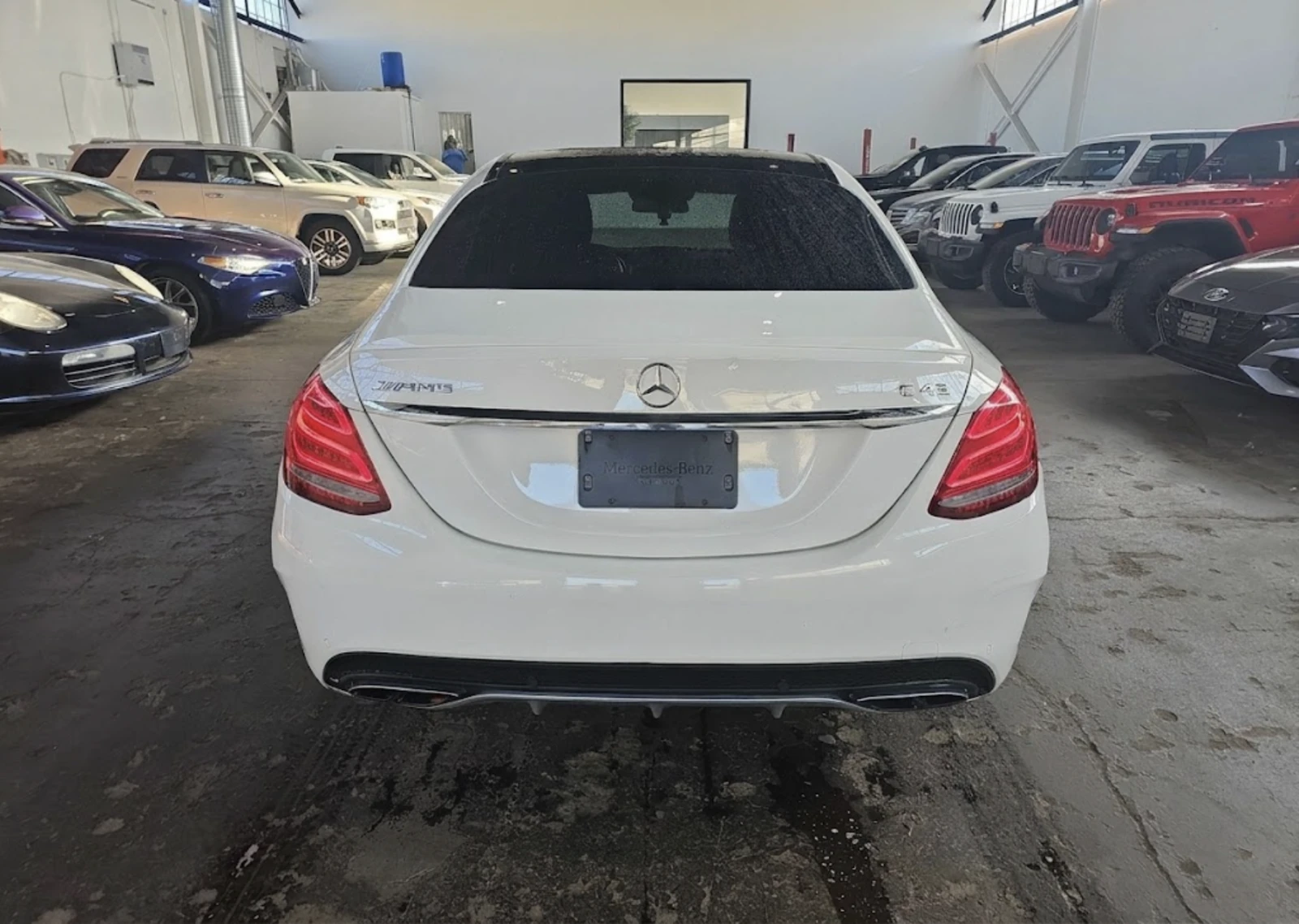 Mercedes-Benz C 43 AMG BURMESTER / 360 КАМЕРИ / LINE ASSIST, снимка 11 - Автомобили и джипове - 56726714