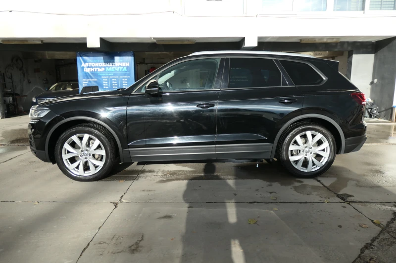 VW Touareg 3.0TDI 231кс ATMOSPHERE 4-MOTION НОВ, снимка 8 - Автомобили и джипове - 51511392