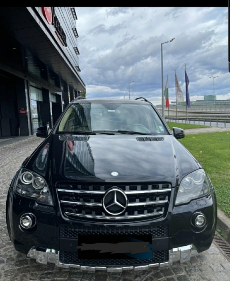 Mercedes-Benz ML 63 AMG, снимка 1 - Автомобили и джипове - 45508342