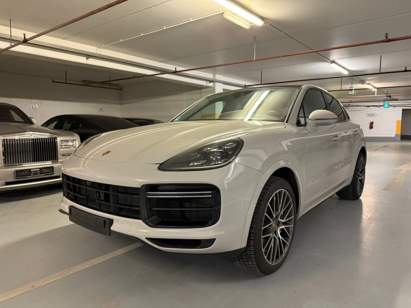 Porsche Cayenne Coupe Turbo Chrono* Bose* HuD* Pano , снимка 1 - Автомобили и джипове - 48699975