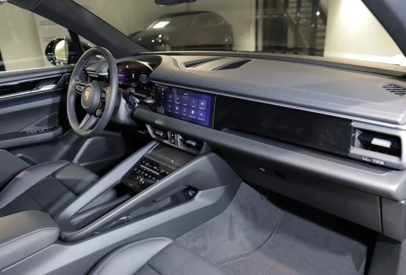 Porsche Macan PANO* 360CAM* MATRIX* DISTR* , снимка 10 - Автомобили и джипове - 50189780