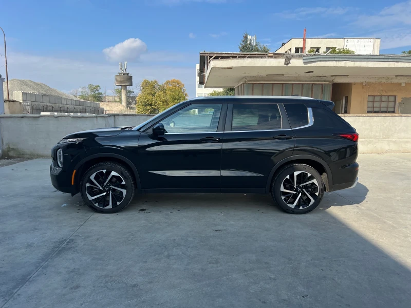 Mitsubishi Outlander SWC, снимка 6 - Автомобили и джипове - 53088469