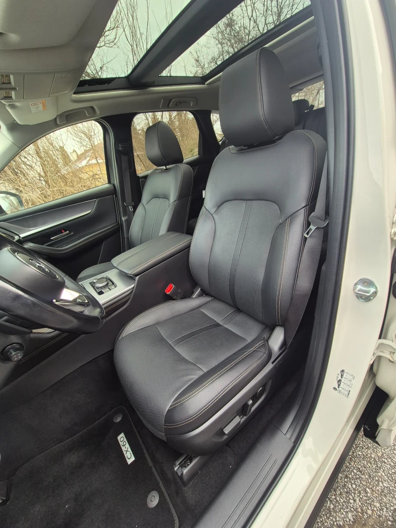 Mazda CX-60 HOMURA/4x4/PLUG IN HYBRID/FULL/12.22г, снимка 10 - Автомобили и джипове - 53401133