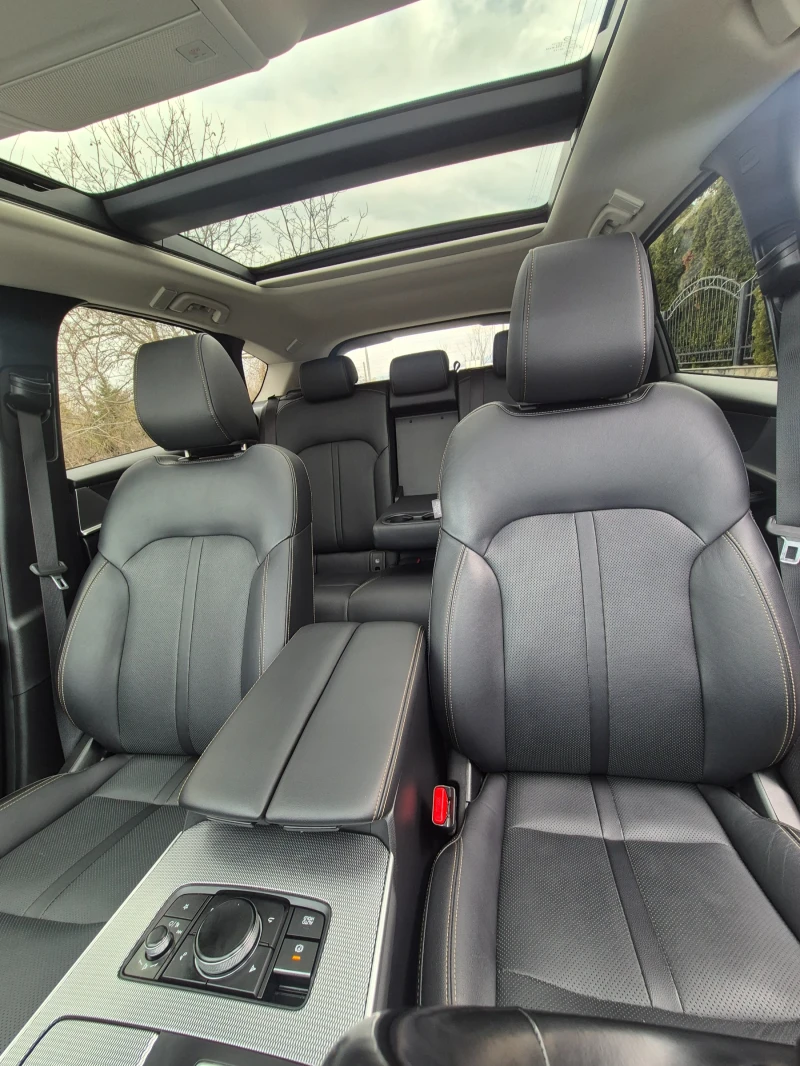 Mazda CX-60 HOMURA/4x4/PLUG IN HYBRID/FULL/12.22г, снимка 11 - Автомобили и джипове - 53401133