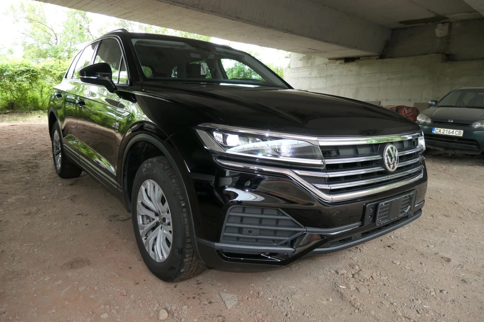 VW Touareg 3.0TDI 231кс ATMOSPHERE 4-MOTION НОВ - изображение 3